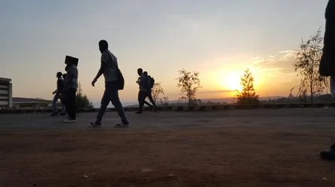 Students in Jimma University walking to study halls. Foto stock