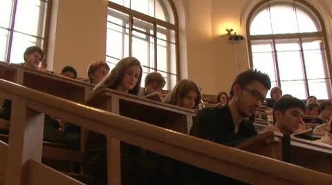 Students at a lecture in the classroom. Video stock 10747226