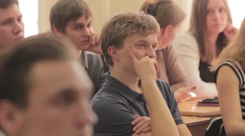 Students listening to a lecture, HD 스톡 동영상 44766622
