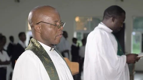 Students praying in the School fellowship Stock-Footage 250812311