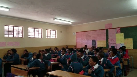 Students Singing and Having Fun in South Africa Видео 101313082