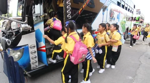 Students take the bus Stock Footage 52262333