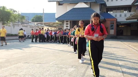 Students walk the line Stock Footage 47126712