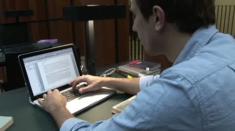 Students work in Jacob and Wilhelm Grimm-Center in Berlin Vídeo Stock 11493007