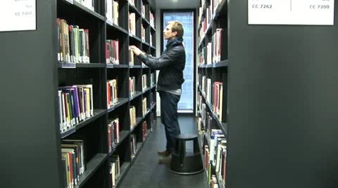 Students work in Jacob and Wilhelm Grimm-Center in Berlin Vídeo Stock 11493110