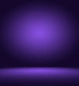 Studio Background Concept - abstract empty light gradient purple studio ro... Foto stock