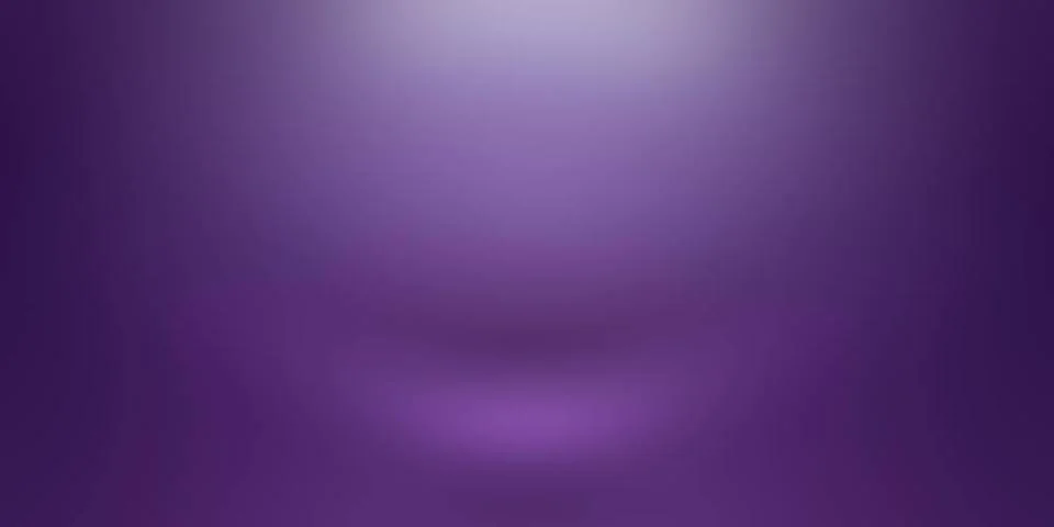 Studio Background Concept - abstract empty light gradient purple studio ro... Foto stock