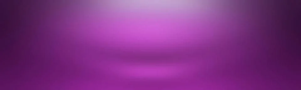 Studio Background Concept - abstract empty light gradient purple studio ro... Foto stock