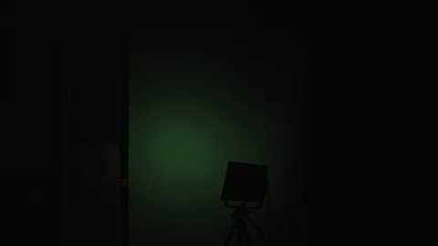 Studio lighting changes the brightness to chroma key Stock Footage 102273192