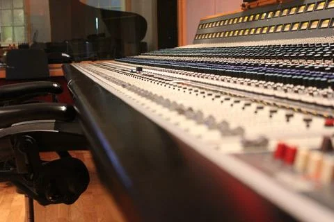 Studio Mixer / Mixing Board 2 Stock-Fotos