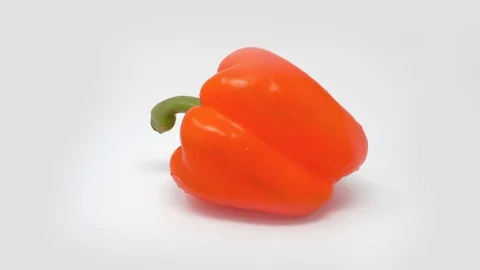 Studio: Red paprika 360 degree spin, isolated Stock-Footage 90713137