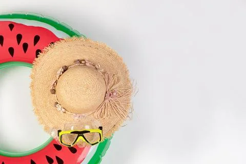 Studio top view shot two pairs of red and green rubber casual unisex slippe.. 写真素材