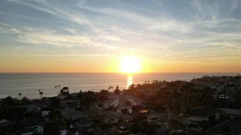 Stunning 4K Aerial Views of Laguna Beach – Ocean Cliffs, Coves, and Sunset Skies Stock Footage 321663704