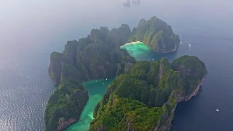 Stunning aerial of Koh Phi Phi Lee with beaches and clear water Stock Footage 303357466