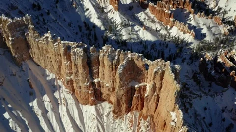 Stunning aerial views of Bryce Canyon covered in snow Stock Footage 320303953
