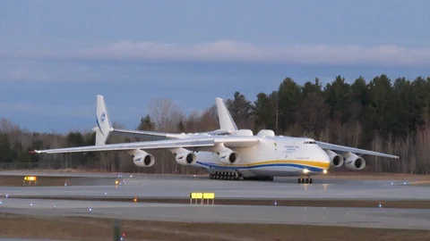 Stunning almost unreal massive plane making turn in front of camera Stock Footage 130042985