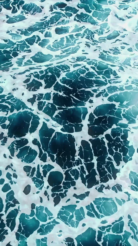 Stunning and Captivating Ocean Waves with Beautiful Turquoise Hues and Soft.. Video stock 300721802