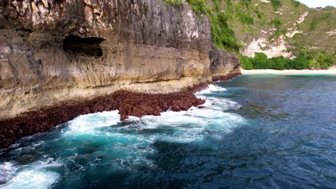 Stunning Cliffs and Turquoise Waters at Kelingking Beach, Bali Stock Footage 238417143