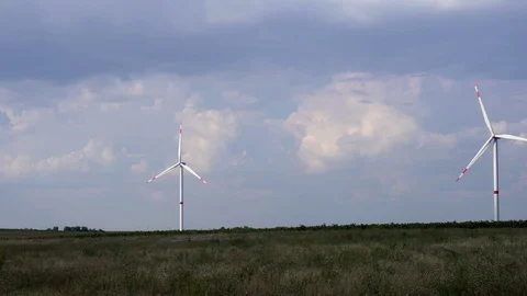 Stunning panoramic shot of wind power turbine generator station renewable energy Stock-Footage 95320938