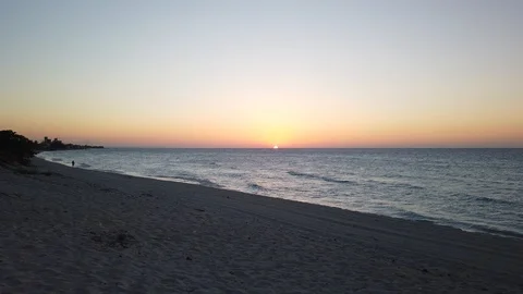 Stunning panoramic sunset over Varadero beach in Cuba. Stock Footage 112293452