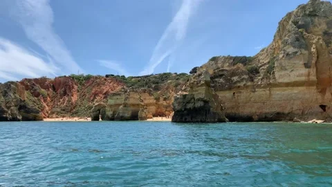 Stunning rock formation in the Ponta da Piedade in Lagos Portugal Stock-Footage 107623919