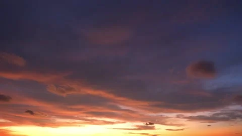 A stunning sunrise sky timelapse. Stock Footage 314485567