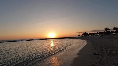Stunning Sunset Over Tranquil Beachfront in Mexico 動画素材 278495062