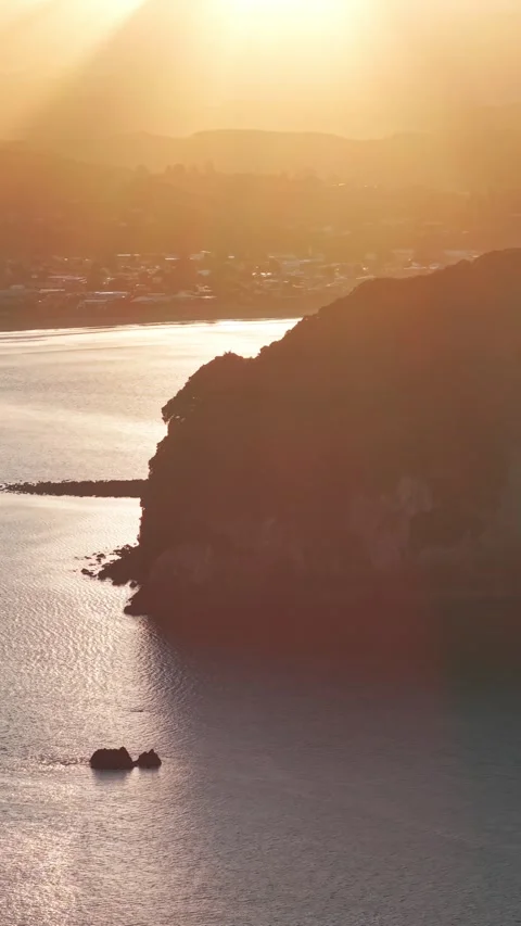 Stunning sunset view at Whangamata Beach, Coromandel, NZ. Stock Footage 340170932