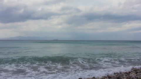 Stunning timelapse of a pebble beach n the Aegean sea Greece 스톡 동영상 65579152