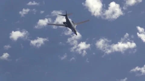 Stunning Video of B-1 Lancer in Action. Takeoff and Landing 047 Stock Footage 166440736