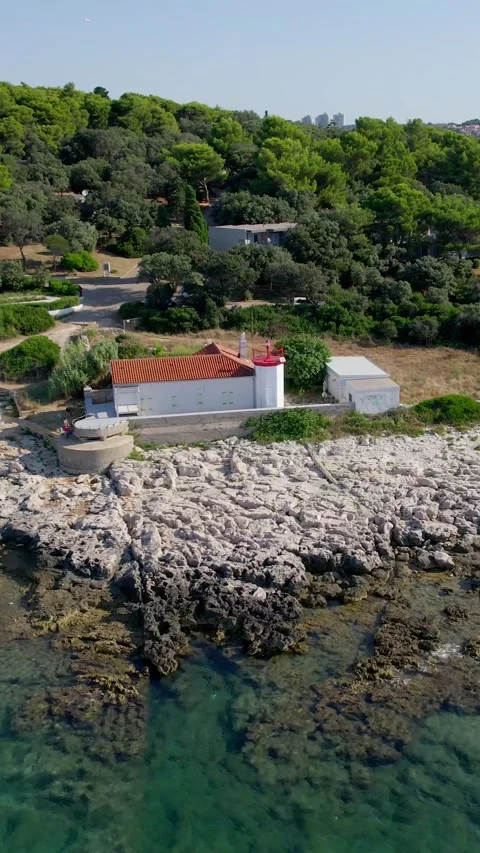 A stunning view captured by drone along the shores of the Mediterranean Sea. 스톡 동영상 281346778