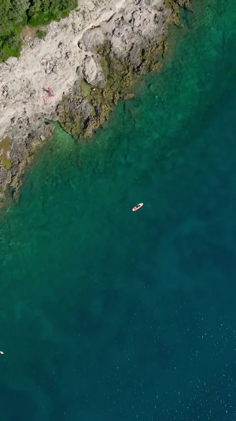 A stunning view captured by drone along the shores of the Mediterranean Sea. 스톡 동영상 281346990