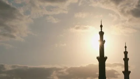 Stunning view of iconic Sheikh Zayed Mosque in Abu Dhabi. Stock Footage 329619148