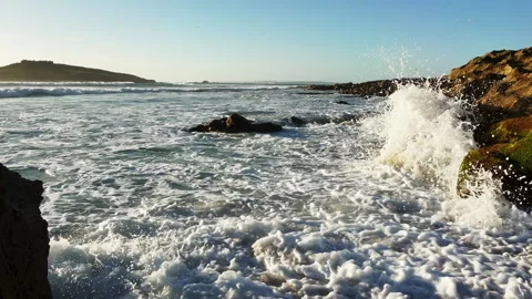 Stunning View of Ilha do Pessegueiro Beach at sunset 動画素材 319846567