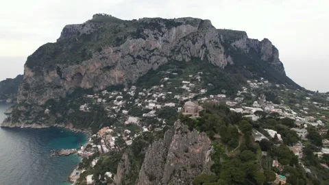 Stunning views of Capri and Monte Solaro. Stock-Footage 330432216