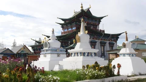 Stupas in front of the Buddhist temple in Ivolginsky Datsan, Buryatia. Stock Footage 284047490