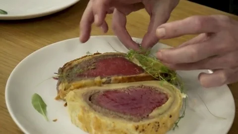 Styling beef wellington Stock Footage 79508328