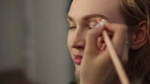 Styling of eyebrow Stock Footage 73829931