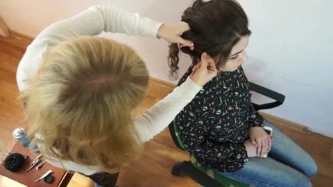 Styling hairstyles top view Stock Footage 109365877