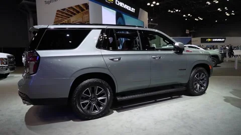 Stylish and Modern SUV Showcase at the upcoming Auto Show Event 스톡 동영상 291629155