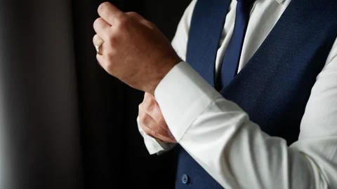 Stylish man dressing Stock Footage 164789719