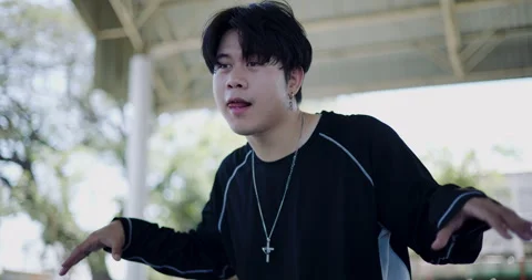 A stylish man is having fun freestyle dancing alone. Stock-Footage 313173456