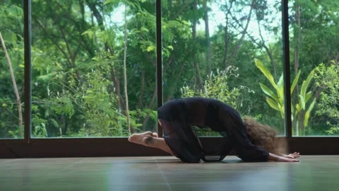 Stylish professional female dancer performing contemporary dance routine Stock Footage 245372999