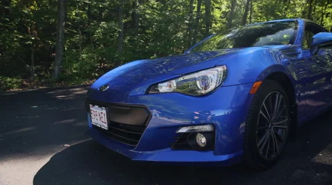Subaru BRZ in the Woods Stockbeeldmateriaal 59524733