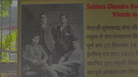 Subhas chandra bose photo with frinds in collage 스톡 동영상 222034553