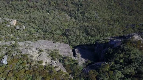 Sublime Point Blue Mountains 4K Drone Stockbeeldmateriaal 80211757