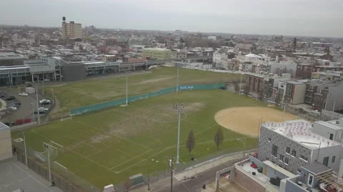 Subtle Push Over Temple University Fields Vídeos de archivo 233208631