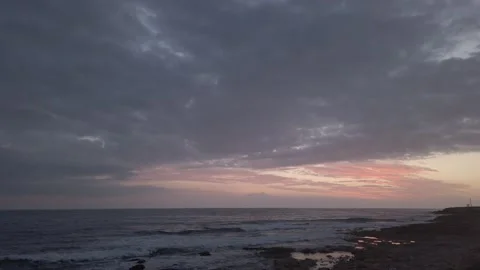 Subtropical sunset Stockbeeldmateriaal 148109795