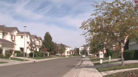 Suburbia pan Stock Footage 574995