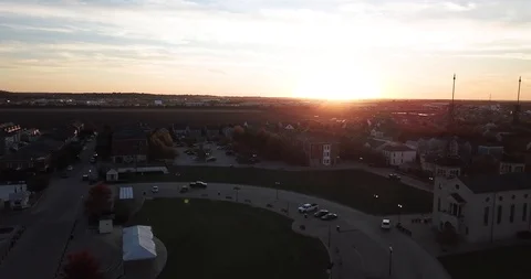 Suburbs Fall Sunset Drone Footage 4K 스톡 동영상 90917692